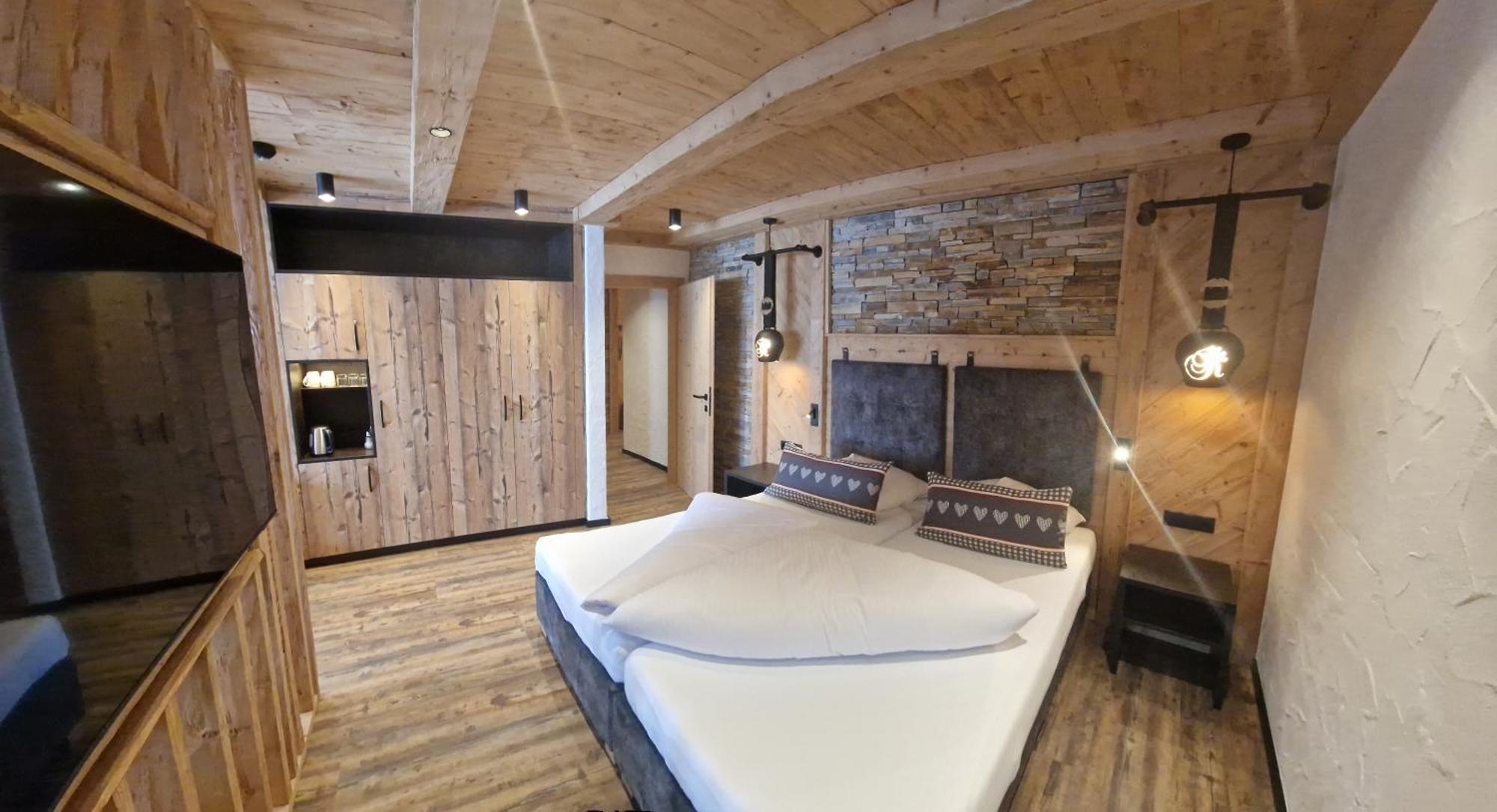 Hotel Garni Romantik Fügen Zewnętrze zdjęcie