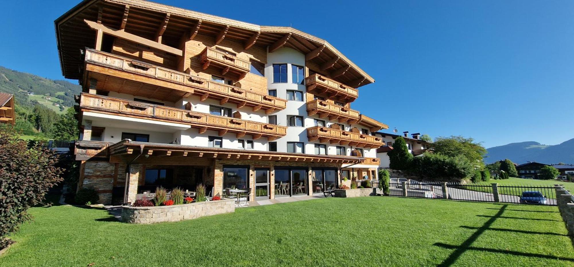 Hotel Garni Romantik Fügen Zewnętrze zdjęcie