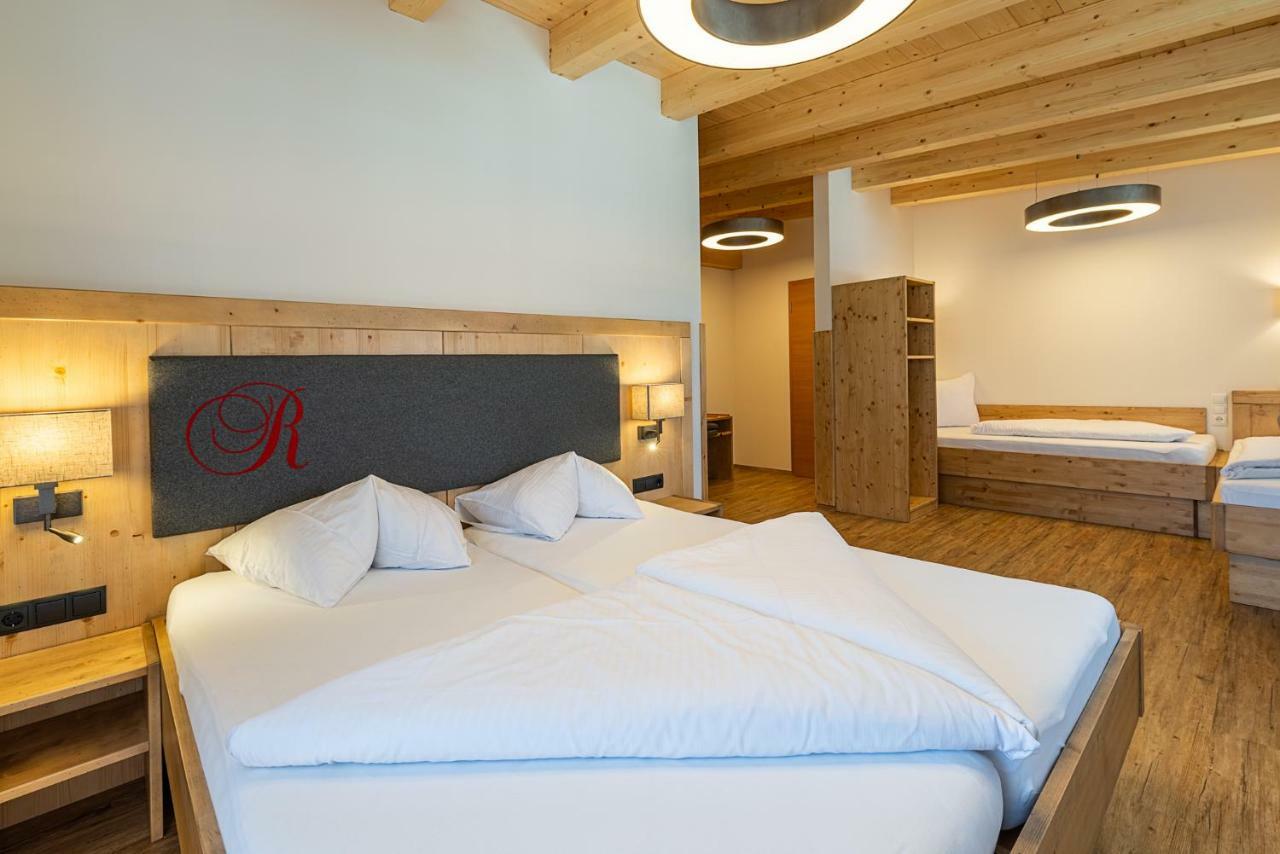 Hotel Garni Romantik Fügen Zewnętrze zdjęcie