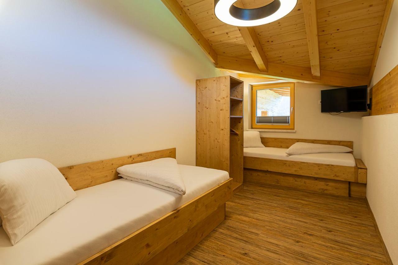 Hotel Garni Romantik Fügen Zewnętrze zdjęcie