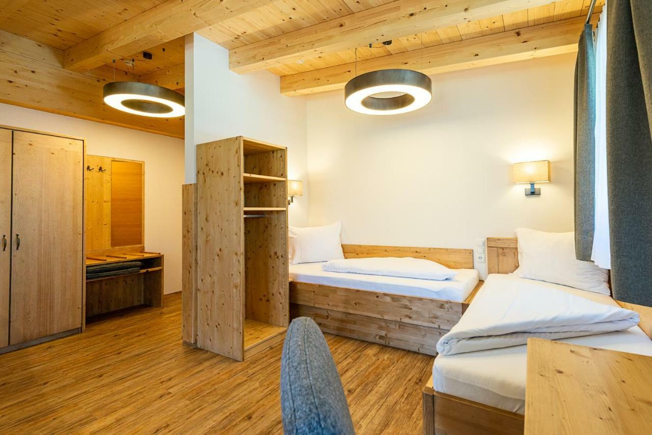 Hotel Garni Romantik Fügen Pokój zdjęcie