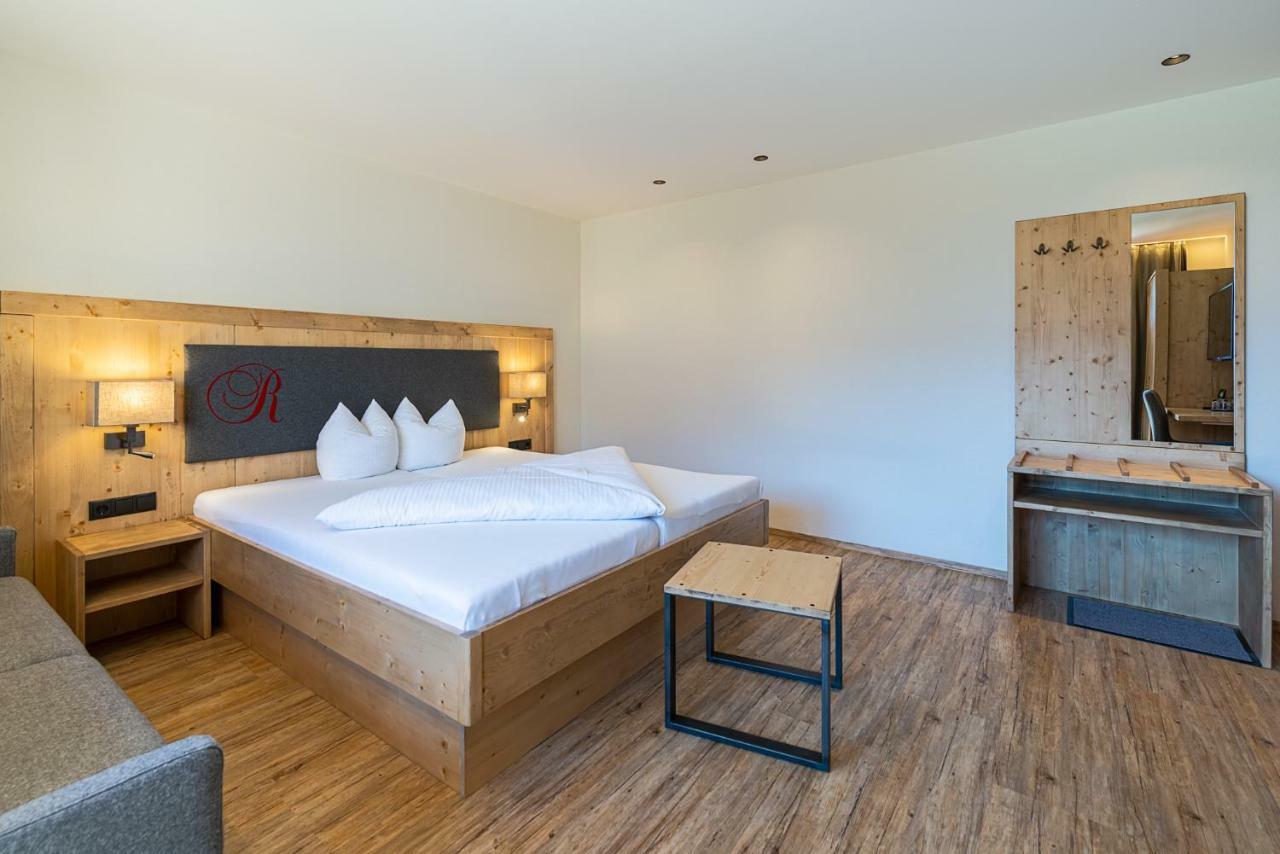 Hotel Garni Romantik Fügen Zewnętrze zdjęcie